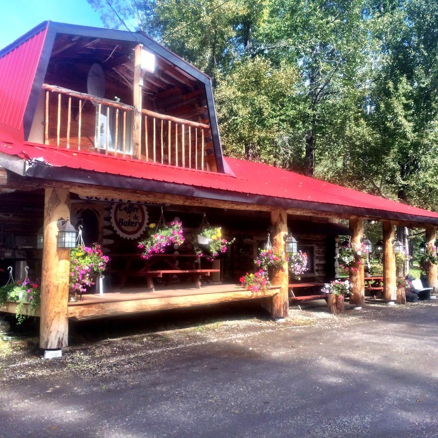 Tetsa River Lodge Zewnętrze zdjęcie