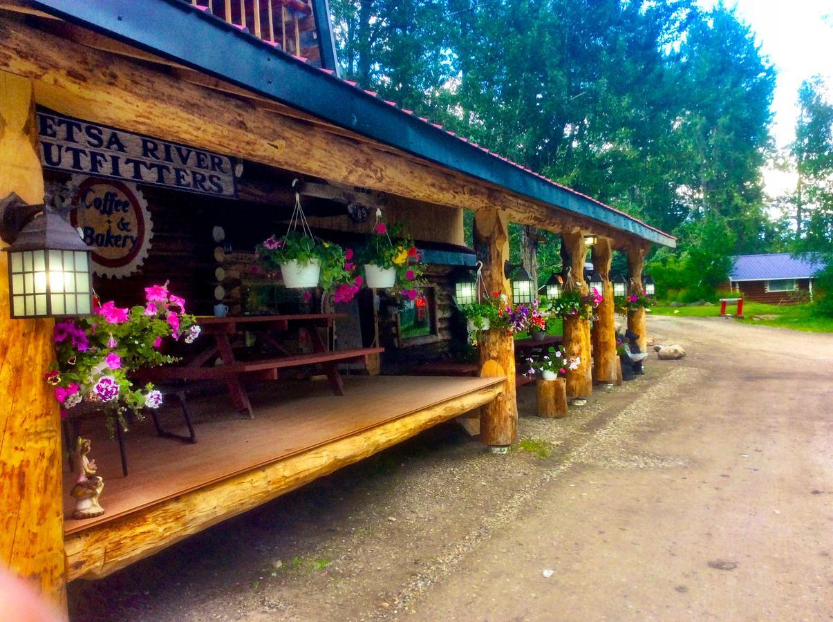 Tetsa River Lodge Zewnętrze zdjęcie
