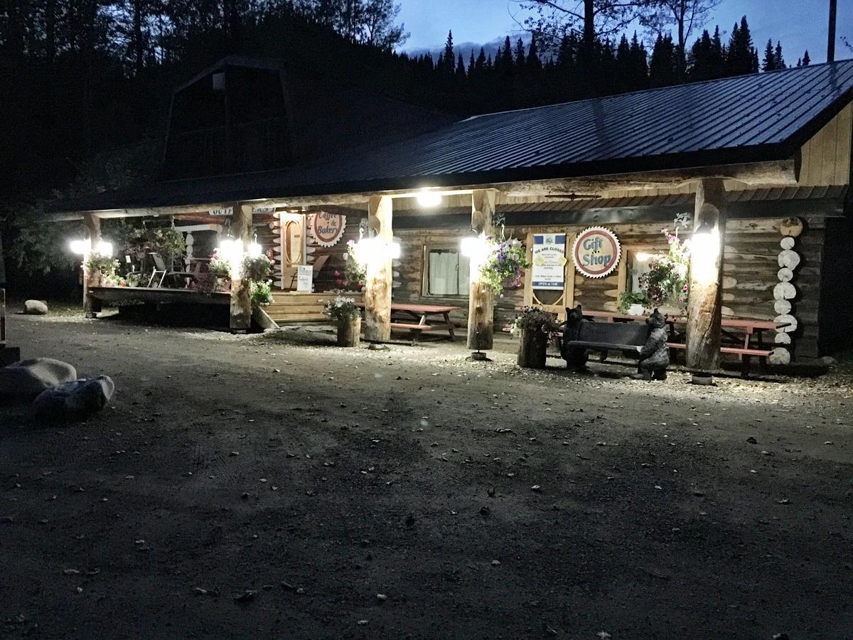 Tetsa River Lodge Zewnętrze zdjęcie
